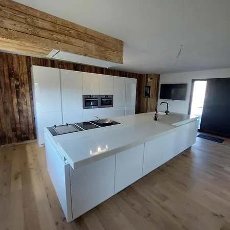 Privatunterkunft Le Chatelain De *