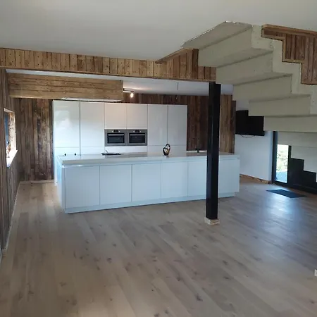 Le Chatelain De Alloggio in famiglia Bouillon