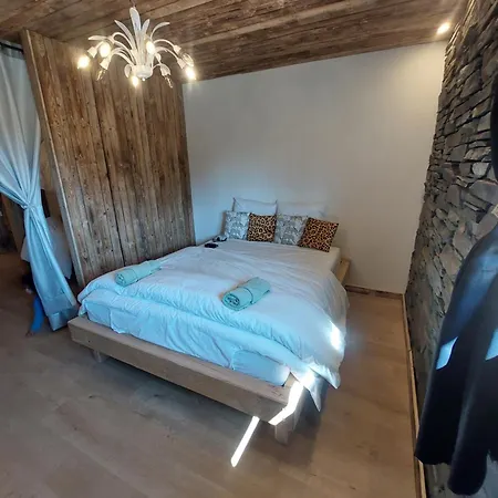 Le Chatelain De Alloggio in famiglia *