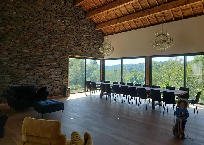 Le Chatelain De Alloggio in famiglia