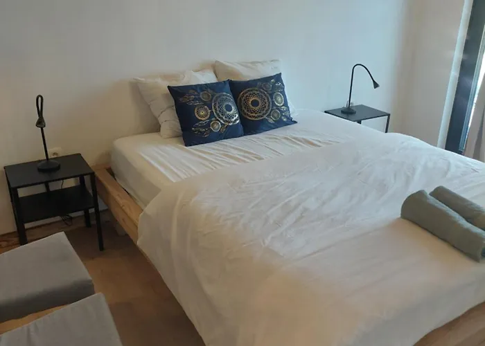 Le Chatelain De * Bouillon